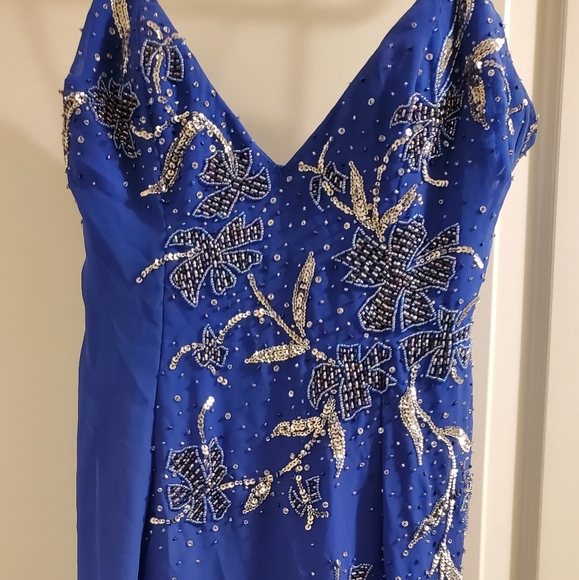 dress - Picture 5 of 5